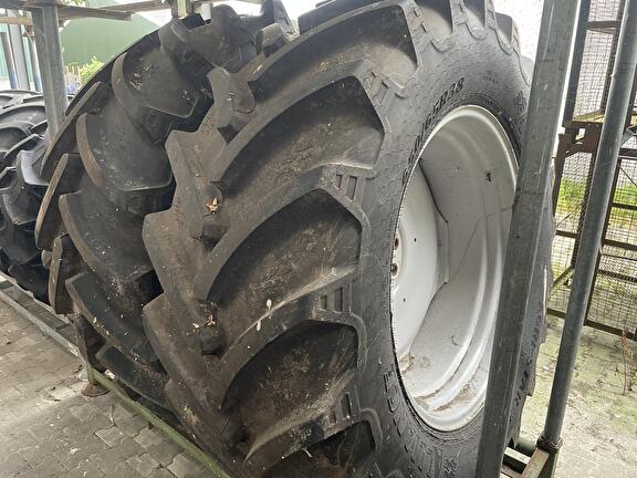 650/65R38