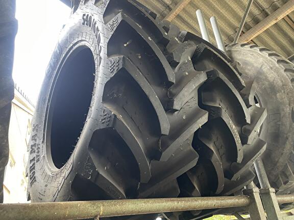 540/65R30